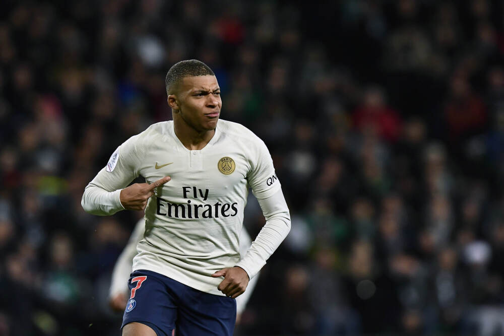 播了播了‼️第一集就吓麻了